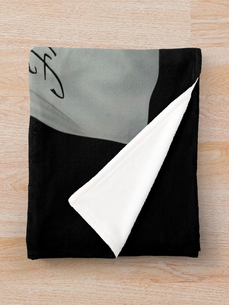 Frankenstein 2025 Jacob Elordi Gothic Throw Blanket - Image 2